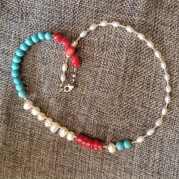 Cultered freshwater pearls,turquoise and coral choker handmade - Picture 6 of 6